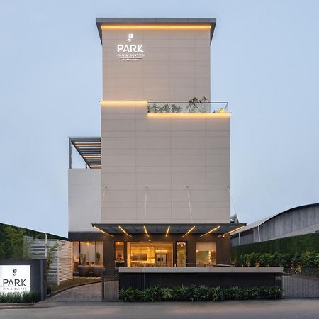 Park Inn & Suites By Radisson Thrissur East Fort Dış mekan fotoğraf