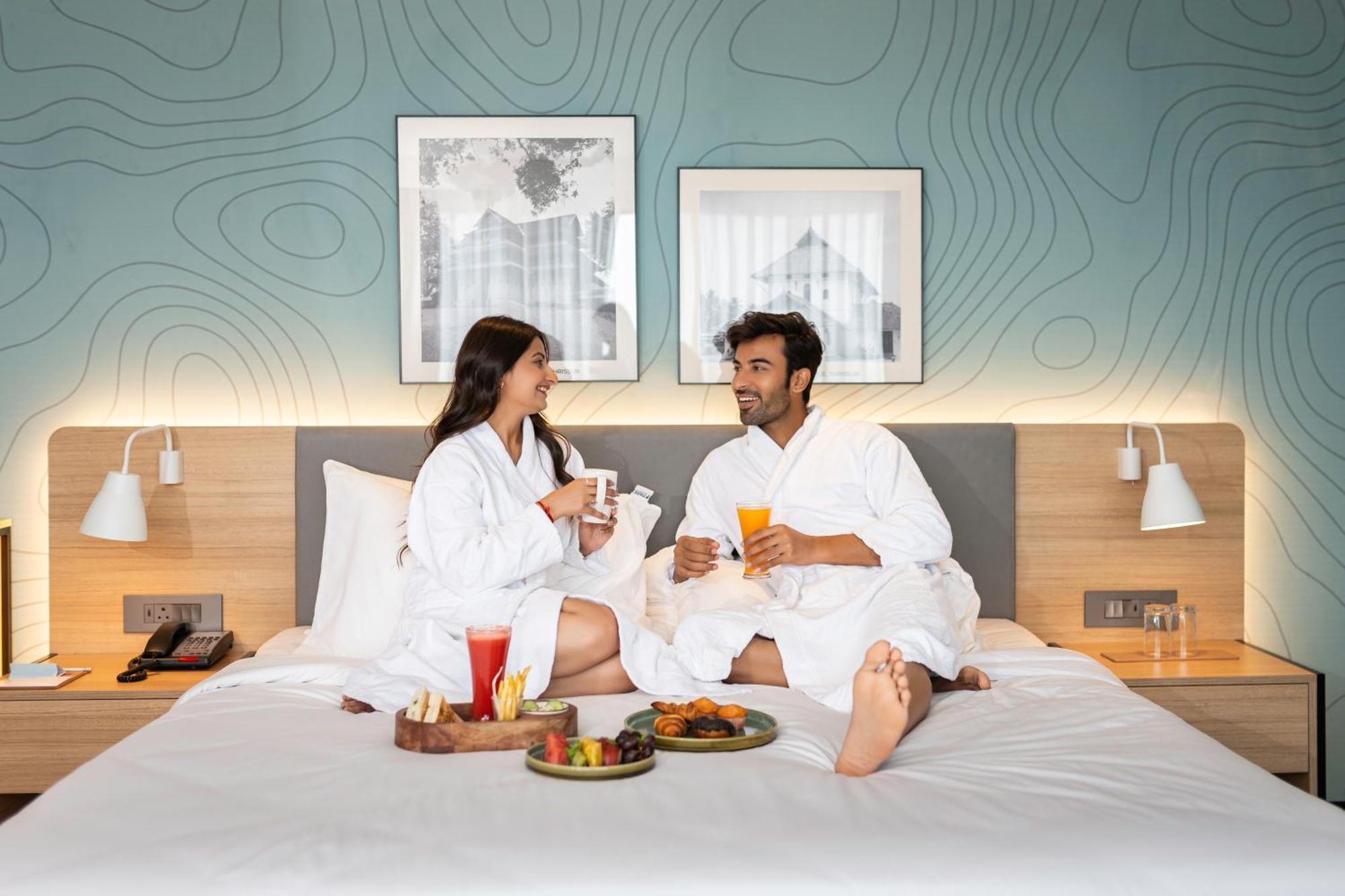 Park Inn & Suites By Radisson Thrissur East Fort Dış mekan fotoğraf